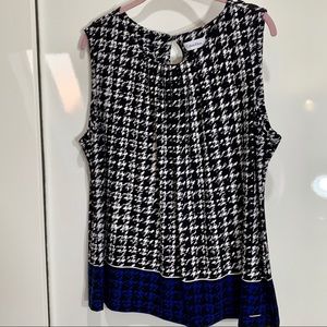 CK sleeveless blouse - Black, white and blue.